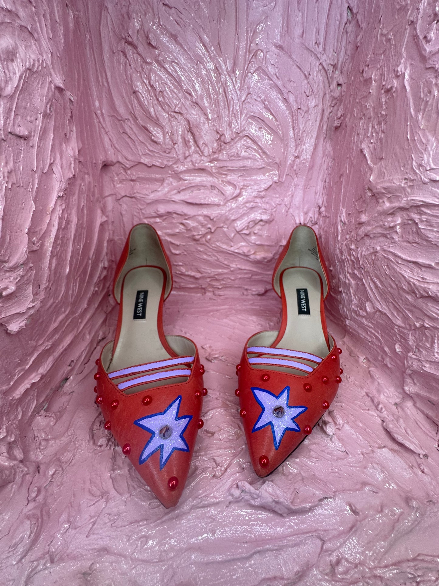 “Peanut Gallery” kitten heels