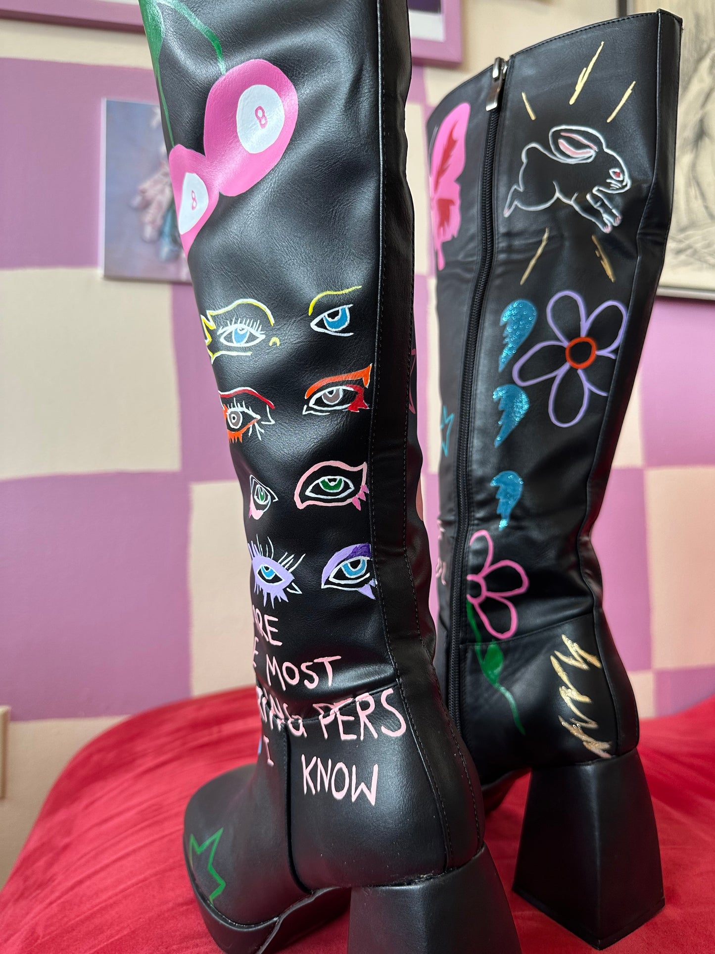 “Unleash” knee high