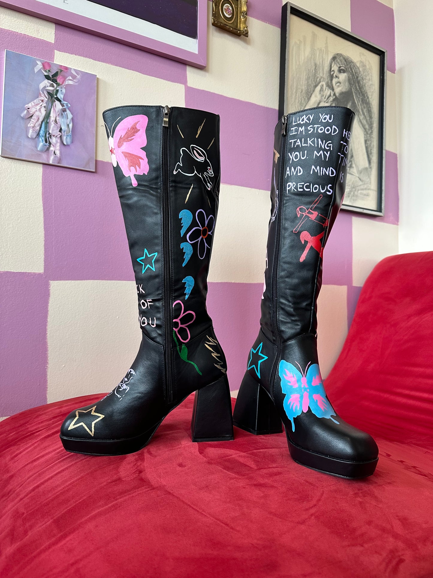 “Unleash” knee high