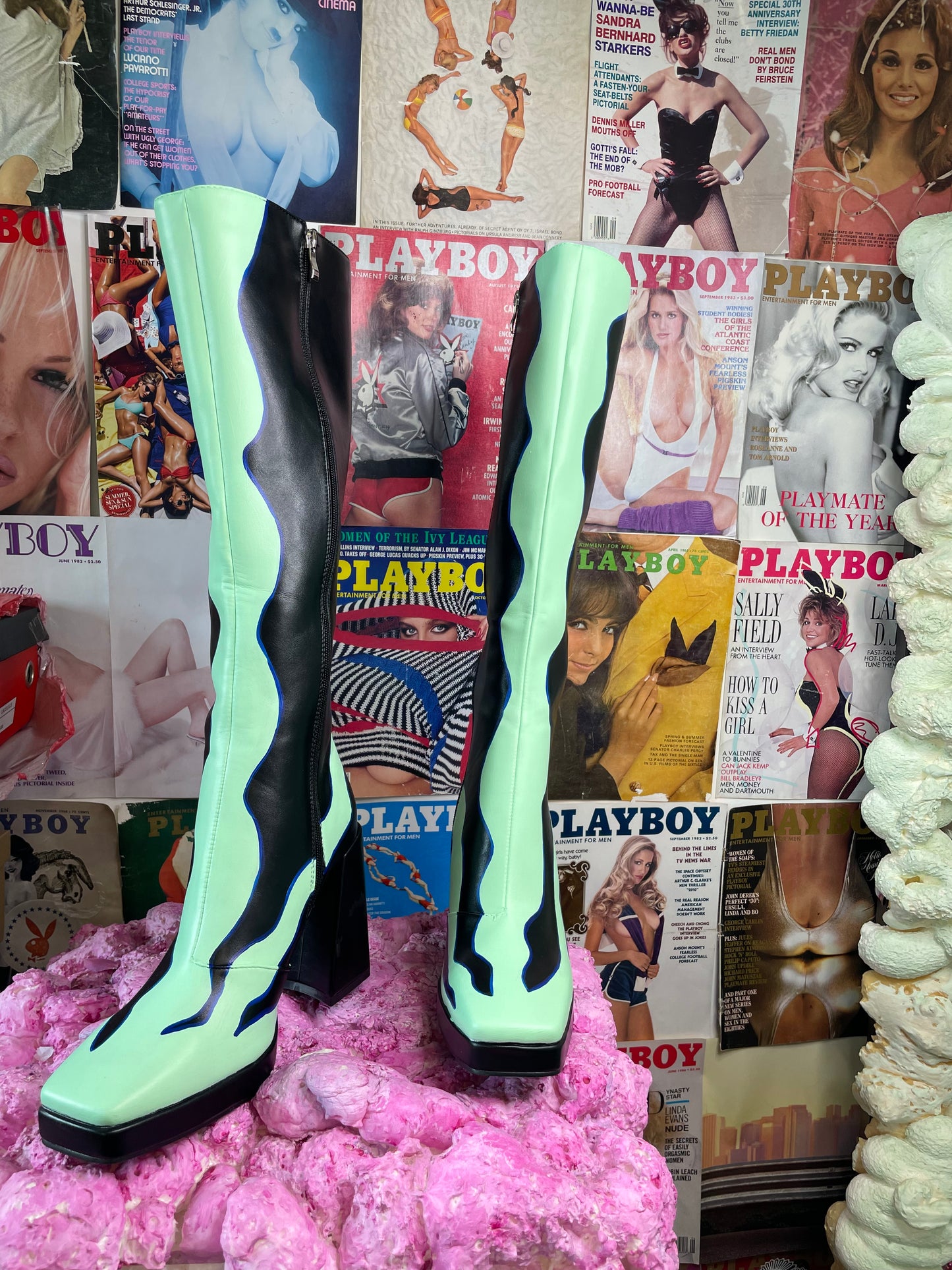 “Night Crawler” knee highs