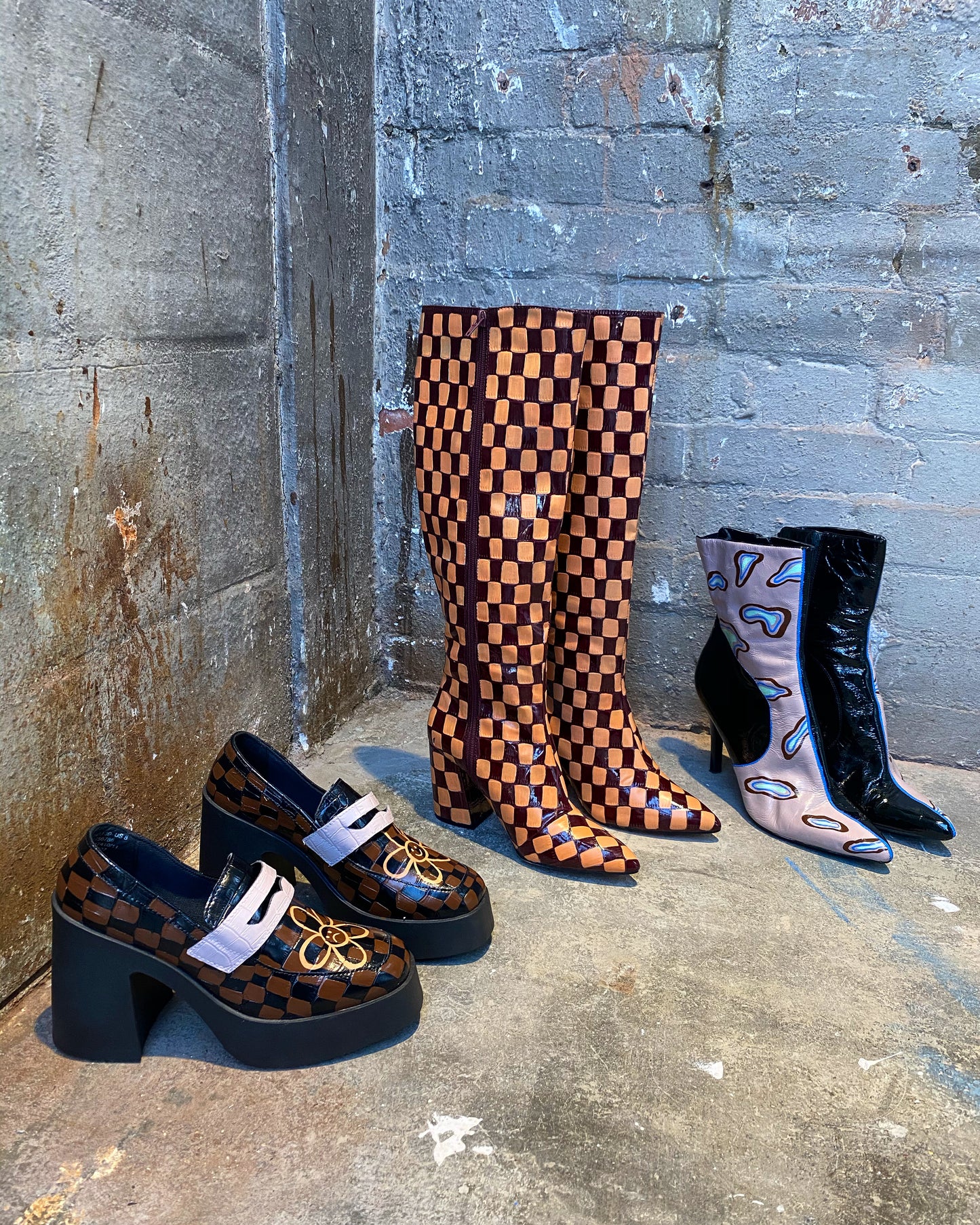 “Check mate” knee highs