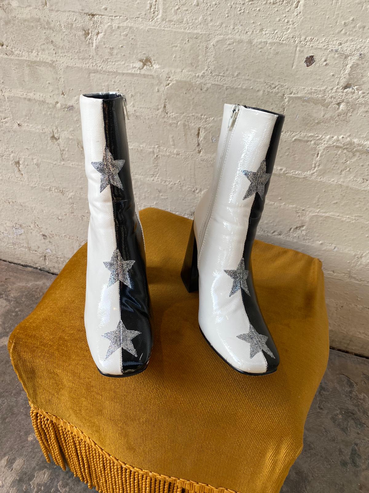 “Lightning” boots