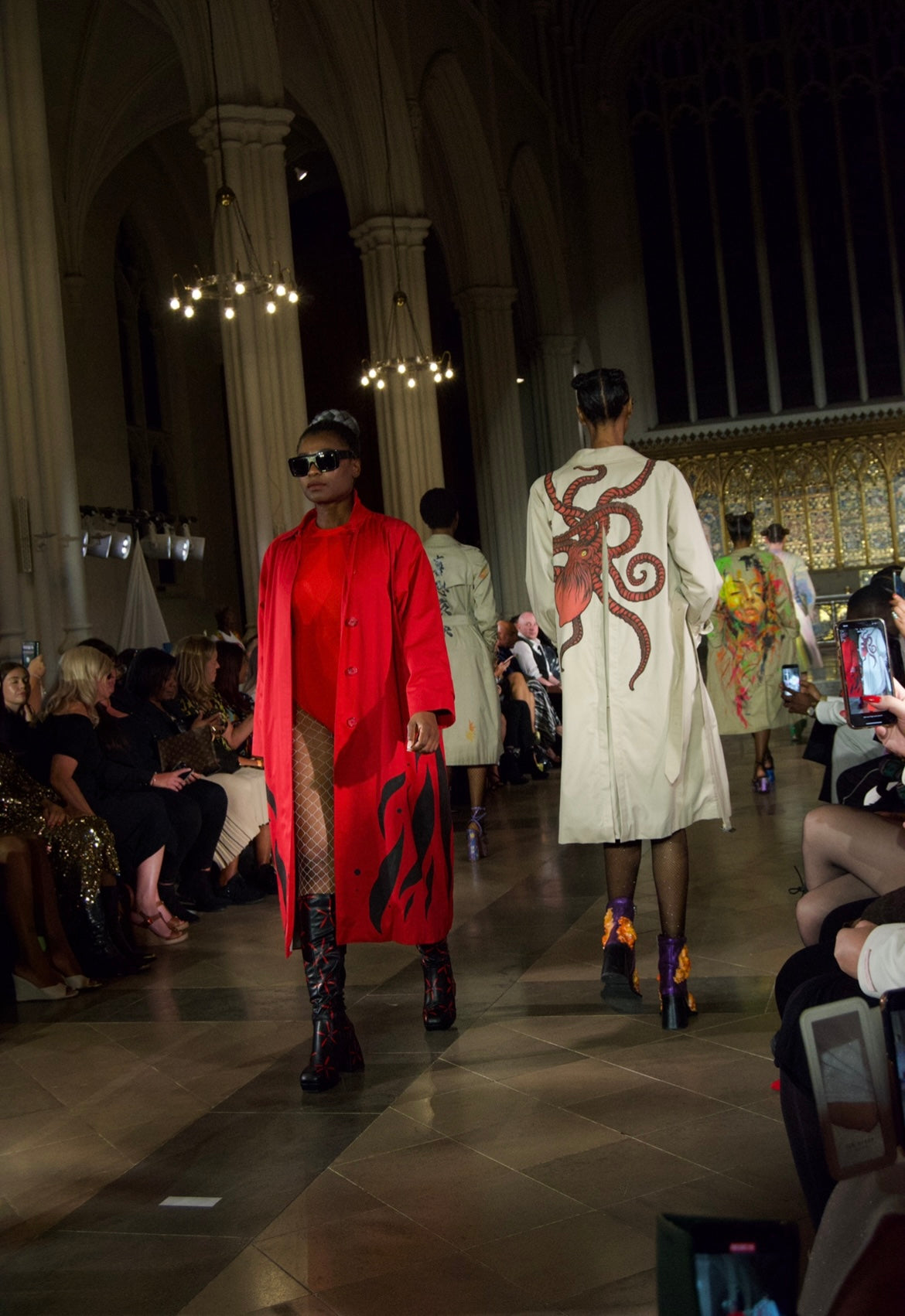 SS23 “SPARK” knee highs