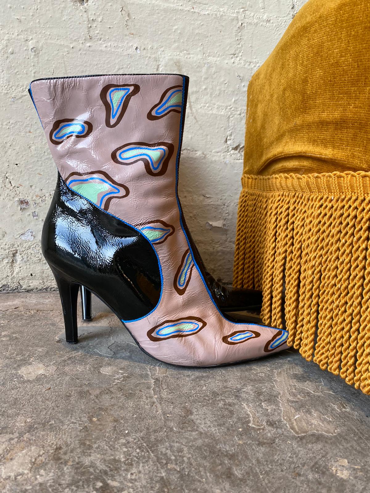 “Out for the kill” boots