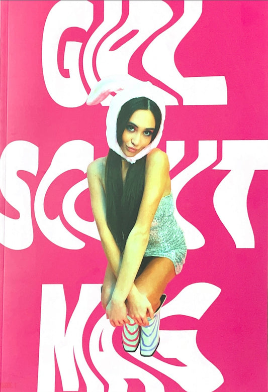Girl Scout Mag - ISSUE 1