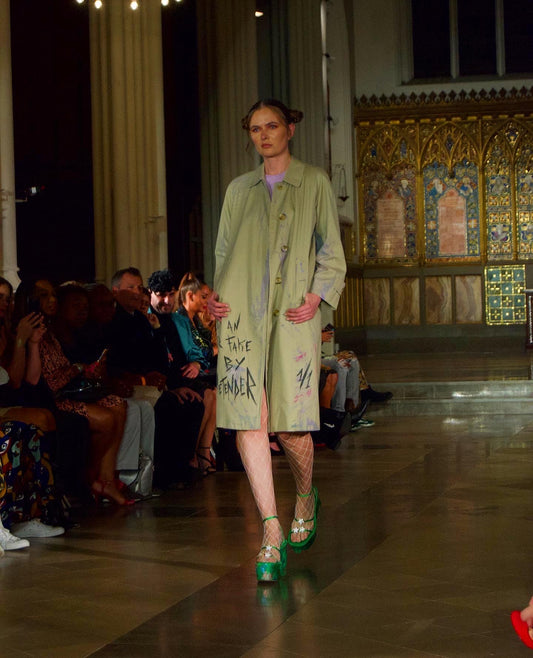 SS23 “Oh Betsy” platforms