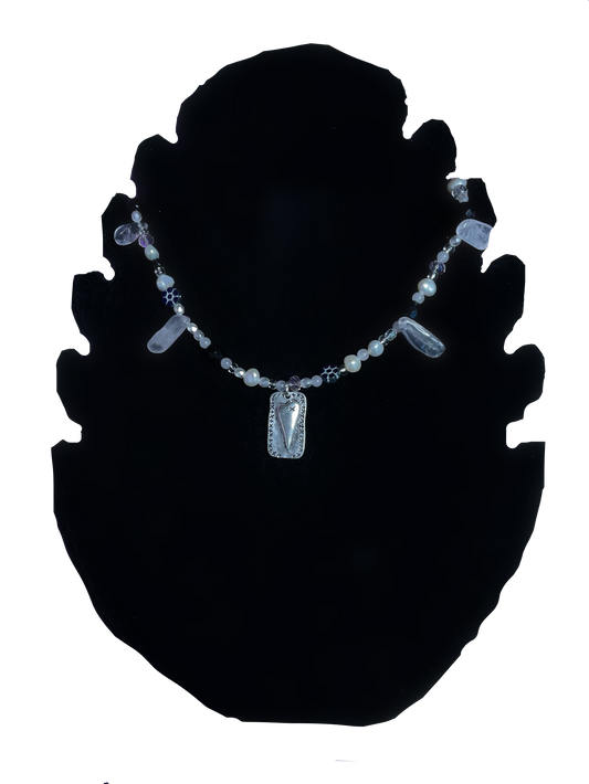 “Old Money” necklace